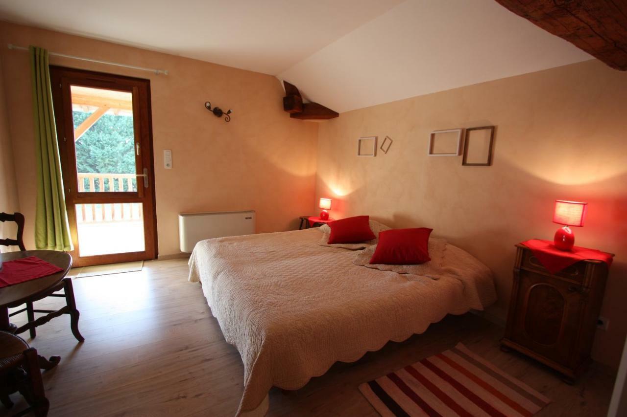 Gite Evidence Varennes-sur-le-Doubs Exterior photo